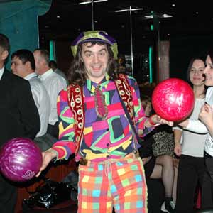 Клоун с развлечениями на корпоративе в боулинг клубе