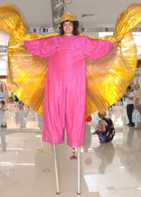 костюм ходулиста с крыльями